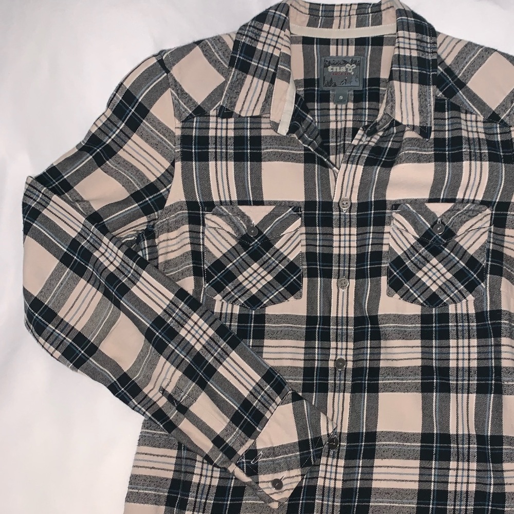 Aritzia Plaid Long Sleeve Button Down